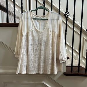 Umgee Elegant Cream Lace Women's Top medium
